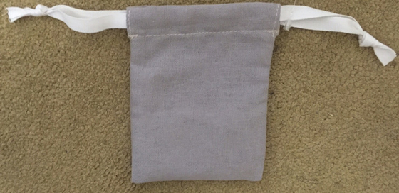 Sacs de cordon de jute/impression d'écran en soie faite sur commande de sacs cordon de toile de jute